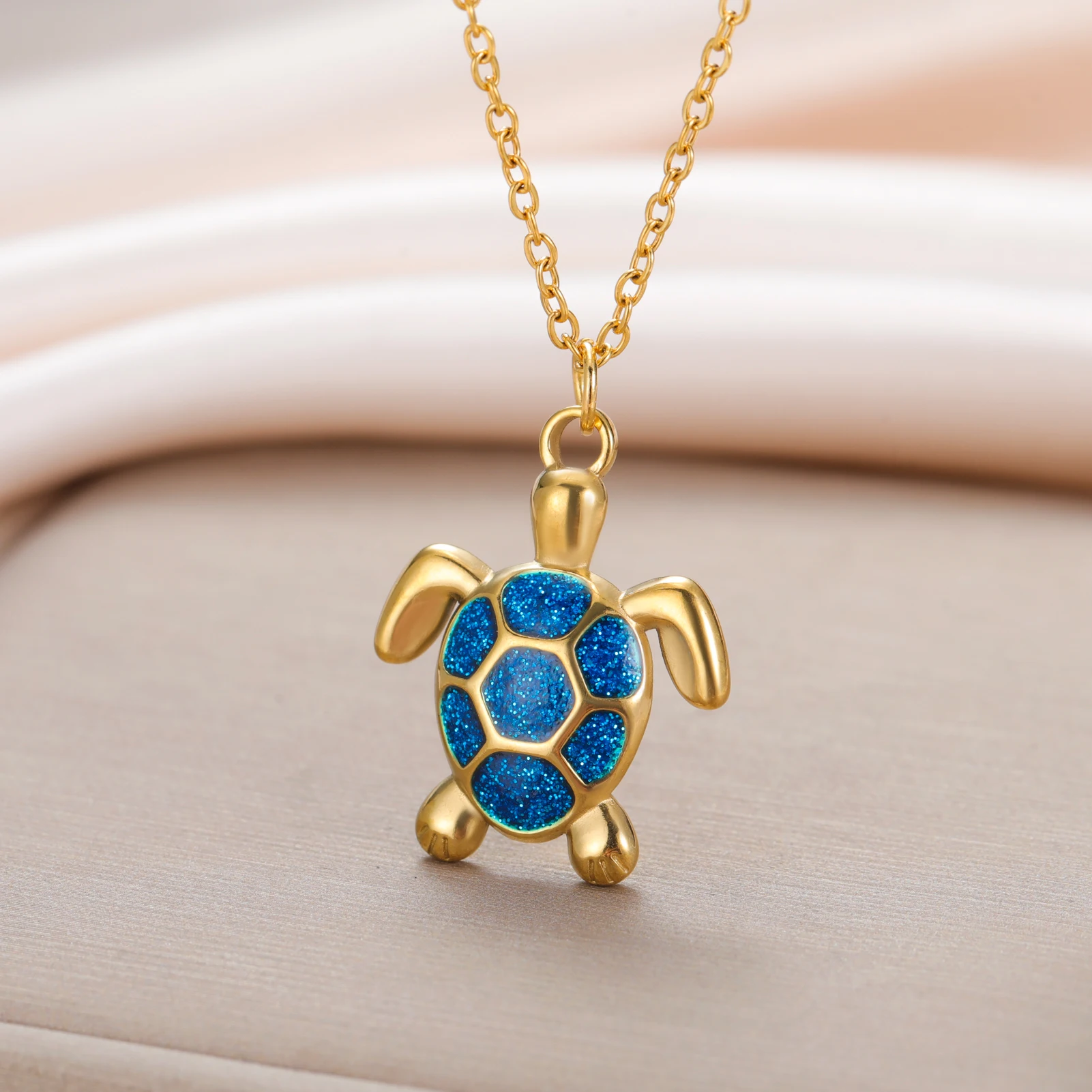Collier tortue bleue en acier inoxydable – Image 3