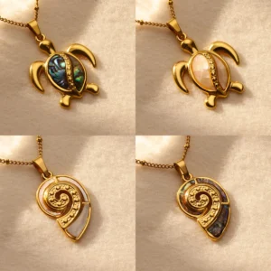 Collier tortue et pendentifs marins colorés