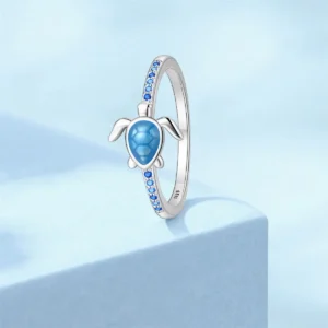 Bague tortue bleue à détails brillants